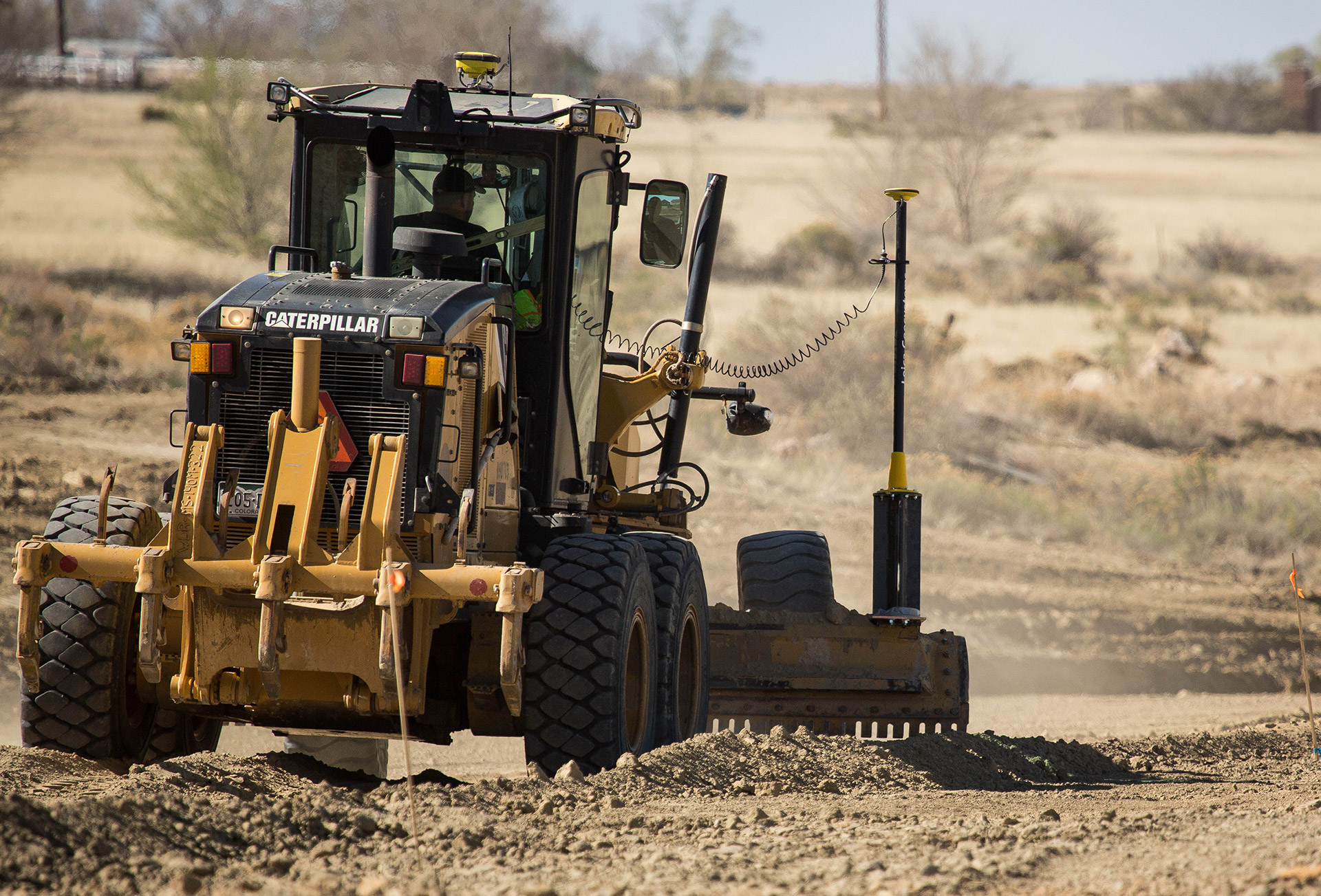 Caterpillar with tracking software