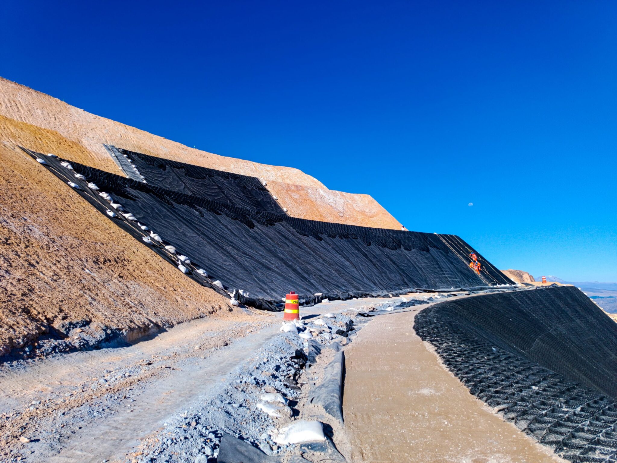 embankment segment